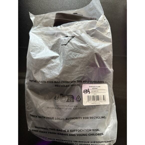 Women’s Gymshark Every Day Flare Legging Greyed Purple XS - Picture 4 of 5